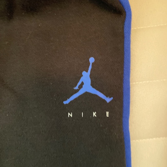 NWT Michael Jordon Sweatsuit Sz: 4t - Picture 7 of 8